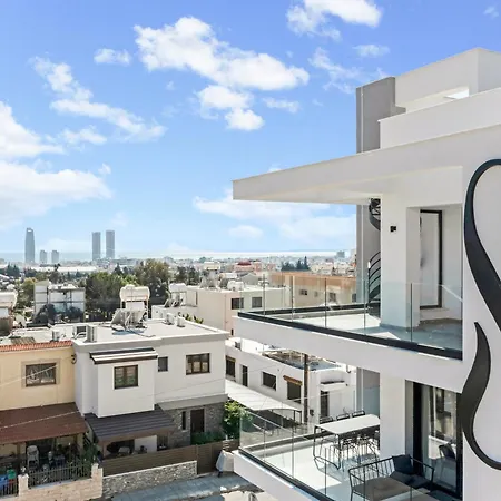 Sanders Only * Lemesos