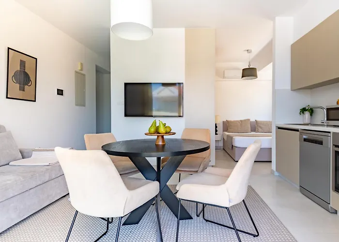 Sanders Only Apartmán Lemesos